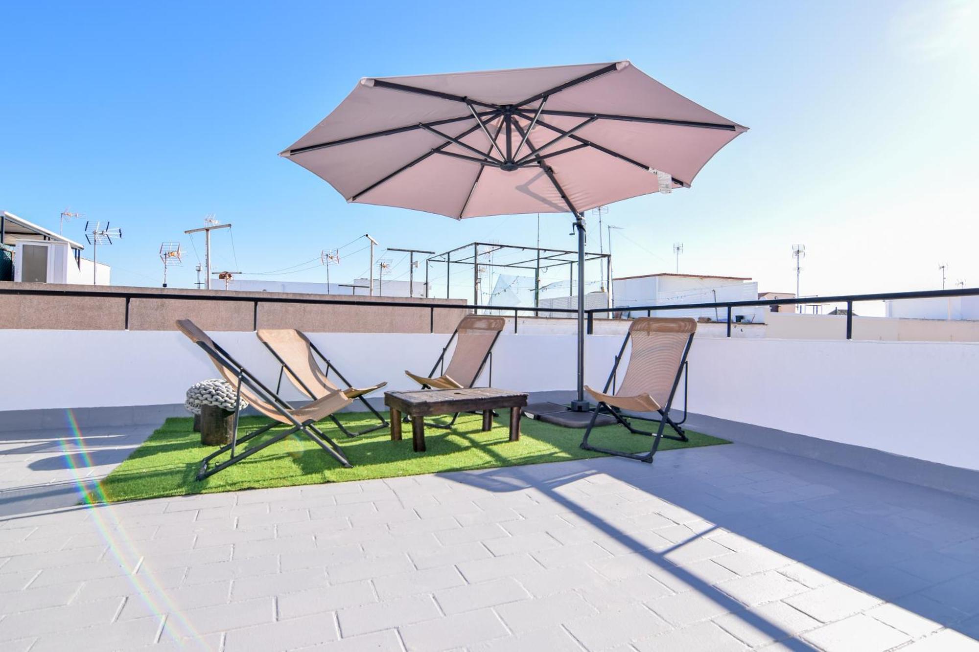Apartamentos Atlantida Chipiona Bagian luar foto